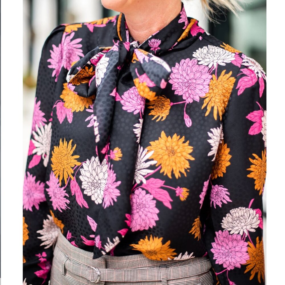 Ann Taylor Autumnal Floral Tie Neck Blouse XS - Picture 2 of 8